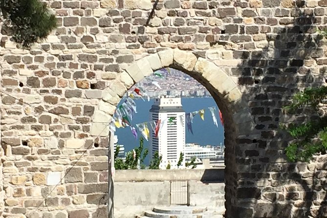 Private Tour in zmir - Iconic Izmir: The Clock Tower at Konak Square