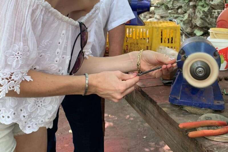 Private Tour Izamal, Ruins & Mayan handcraft workshop - Practical Details: Logistics and Accessibility