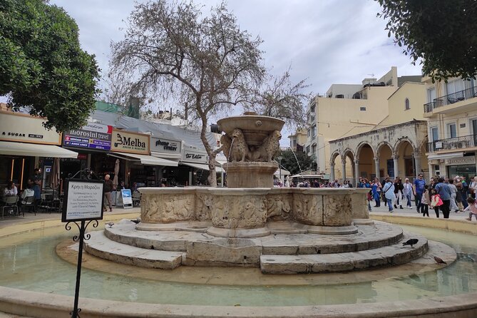 Private tour Knossos Palace, Museum & Heraklion city from Chania - Free Time in Heraklion City Center