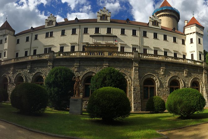 Private Tour: Konopiste Castle Tour from Prague - Key Points
