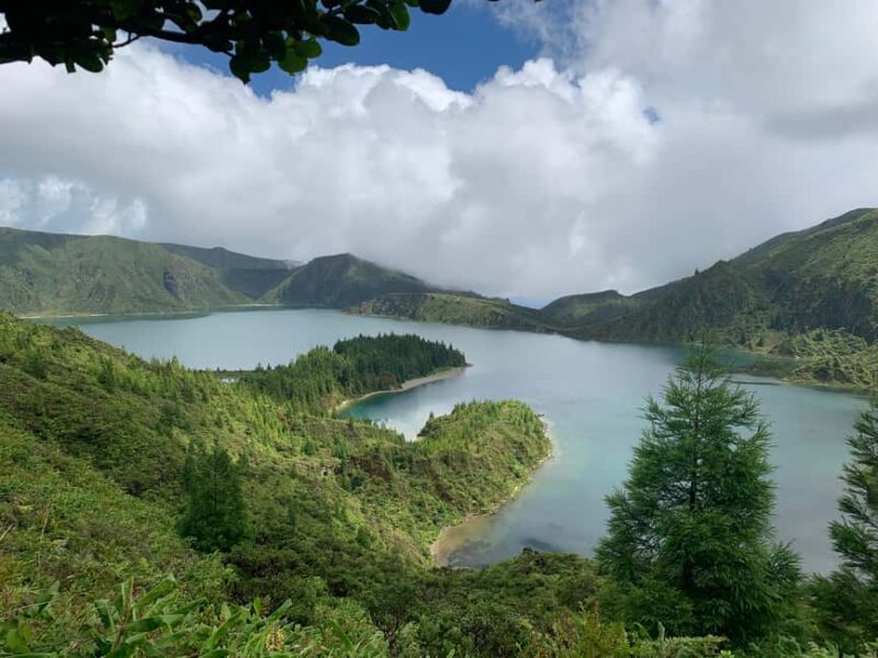 Private Tour: Lagoa do Fogo Hike & South Coast - Experience a Guided Hike to Lagoa do Fogo in the Azores