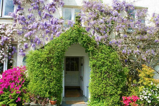 Private Tour: Lakeland Poets: Wordsworth and his circle - Full Day all-inclusive - Rounding Out the Poet’s Life with Allan Bank and Grasmere Sites