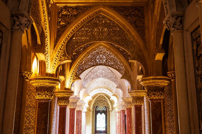 Private tour Lisbon and Sintra - Discovering Lisbon’s Historic Heart: Mosteiro dos Jeronimos and Alfama