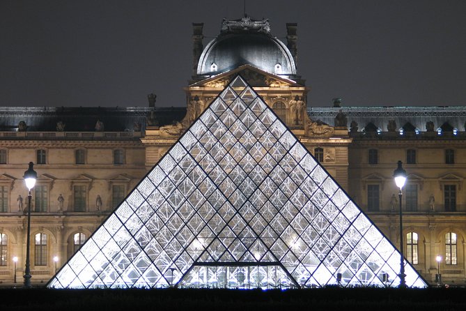 Private tour Louvre By night - From the Arc de Triomphe du Carrousel to the Louvre’s Inner Courtyards
