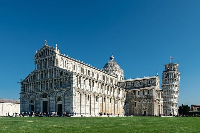 Private Tour: Lucca and Pisa with Typical Pastry Tasting - Discover Pisa and Lucca in a Private Day Tour from Florence