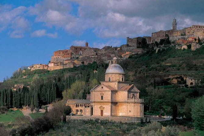 Private Tour: Medieval Val d'Orcia by Minivan from Florence - Departure from Florence and Scenic Drive to Val dOrcia
