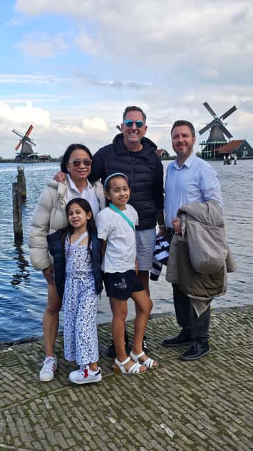Private tour Mercedes Van, Zaandam, Zaanse Schans & Volendam - Key Points