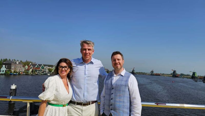 Private tour Mercedes Van, Zaandam, Zaanse Schans & Volendam - Why This Tour Works Well for Small Groups