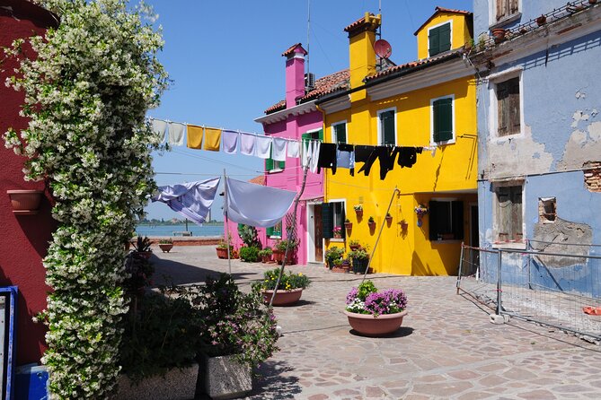 Private Tour Murano and Burano - K1 - Burano’s Colorful Houses and Lace Making