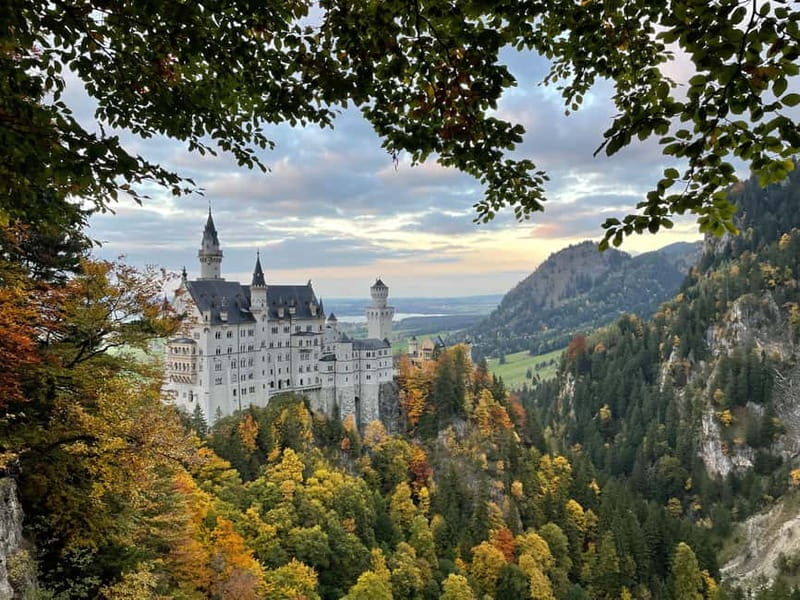 Private tour: Neuschwanstein castle and Alps from Innsbruck - Visiting Schwangau: Transition into Bavarian Marvels