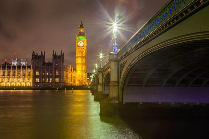 Private Tour: Night Photography Tour in London - The Art of Night Action Photography