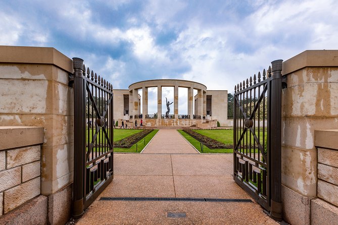 Private tour of 2 hour to 7 hours by sidecar on the D-Day beaches - Starting the Journey: From Bayeux to Pointe du Hoc