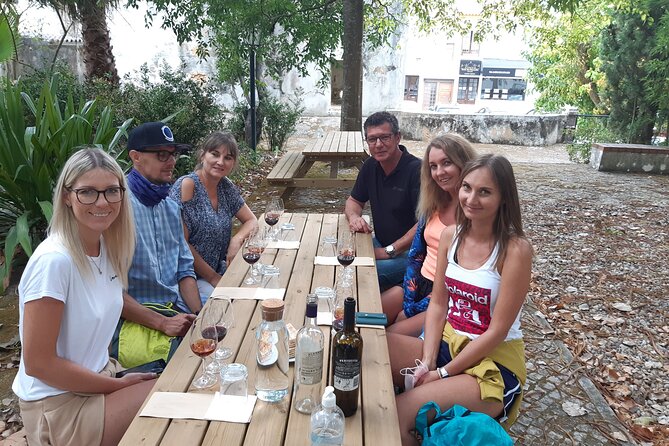 Private Tour of Azeitão / Palmela / Setúbal Wines - Seaside Lunch at Portinho da Arrábida