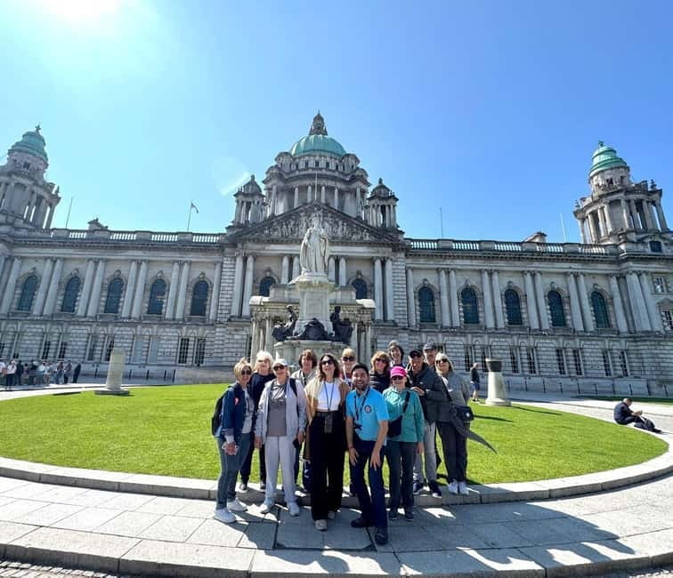 Private tour of Belfast - Political Belfast: Insights into Conflict and Peace