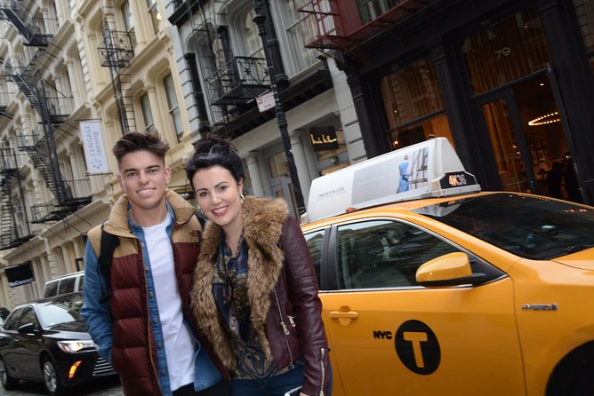 Private Tour of Brooklyn Bridge and neighborhoods with PhotoShoot - Practical Logistics and Tips for Participants