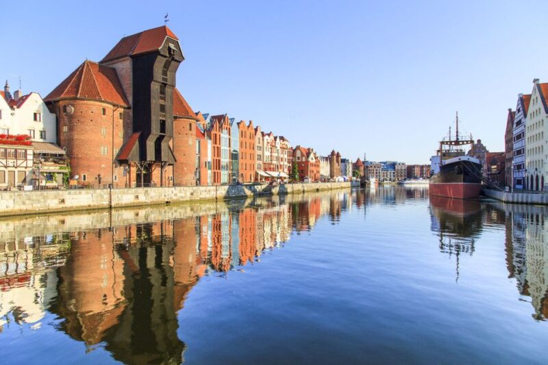 Private Tour of Gdansk Old Town for Kids and Families - Valuing the Experience: Who Should Consider This Tour?