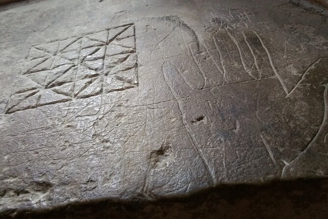 Private Tour of Hampton Court Palace with Award-Winning Architectural Historian - Customizable Tour Focus with Flexibility