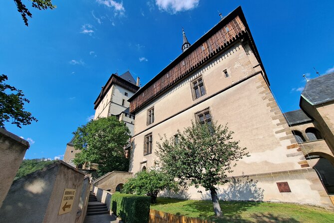 Private Tour of Karltejn Castle with Admission Ticket Included - Key Points