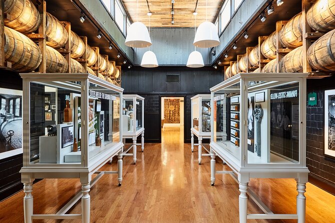 Private Tour of Kentucky's Small Batch Bourbon Distilleries - Key Points