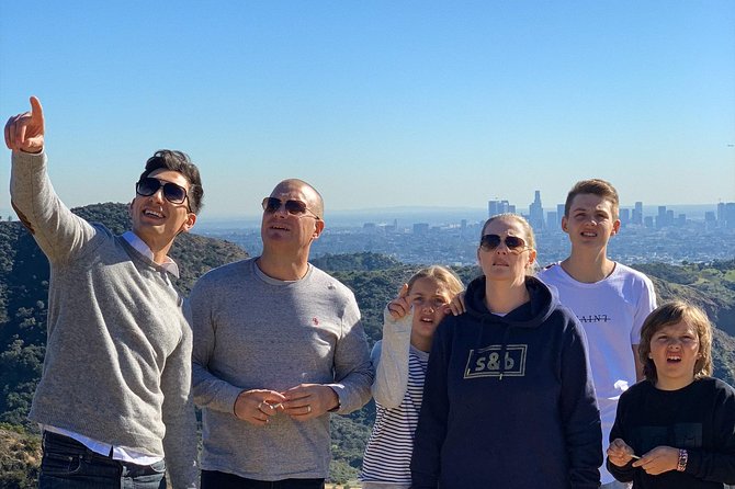 Private Tour of Los Angeles in a SUV with Experienced Guide - Glitz and Glamour at Rodeo Drive and Greystone Mansion