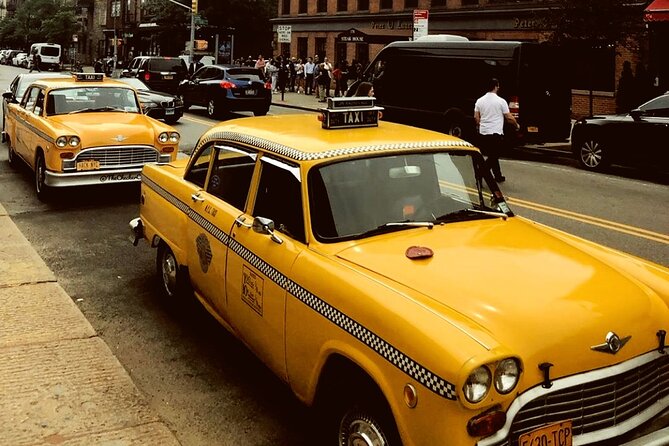 Private Tour of Manhattan by Vintage NYC Taxi Cab - Taking in the Vibrant Chinatown