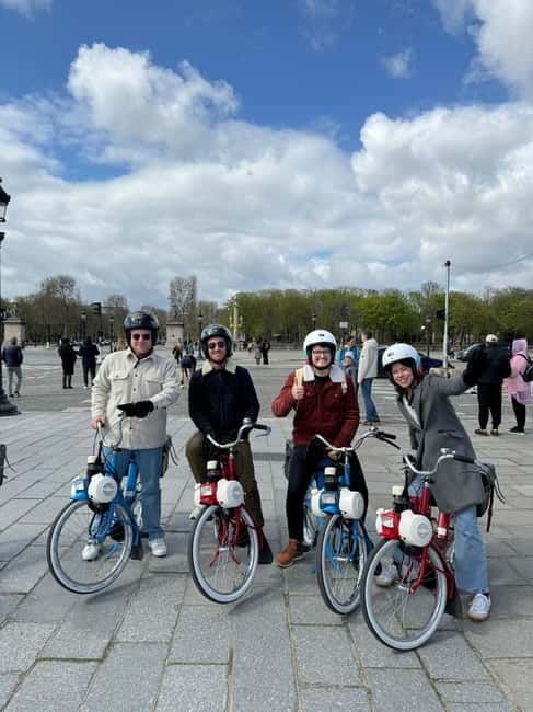 Private Tour of Paris with Vintage Solex French Bikes - Key Points