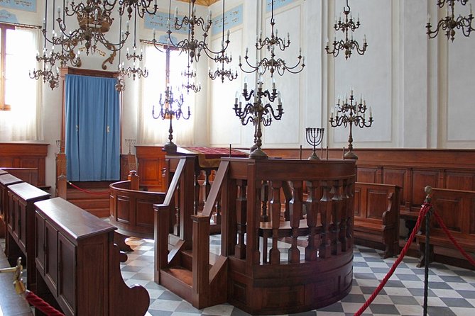 Private tour of Pitigliano and Etruscan cave routes - Meeting Point and Tour Logistics