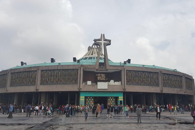 Private Tour of Pyramids of Teotihuacán and Basilica of Guadalupe - Expert Guides Bring the Sites to Life