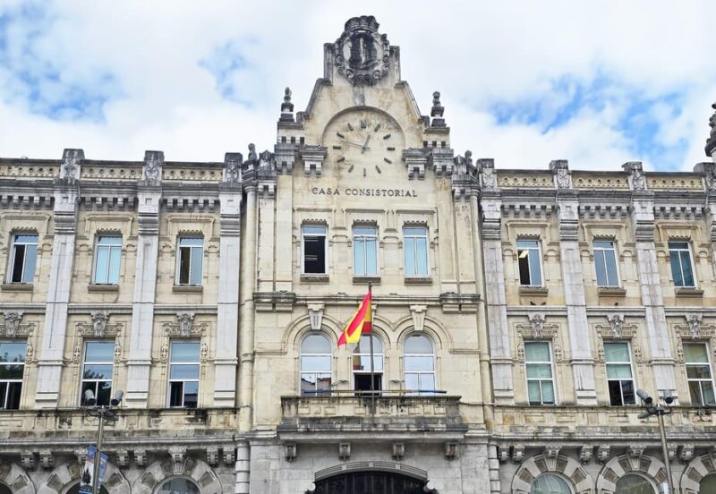Private tour of Santander with interior of the cathedral and Centro Botín - Flexible Booking and Cancellation Policy