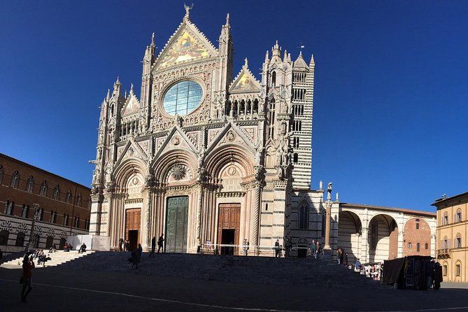 Private Tour of Siena Cathedral - Practical Details: Meeting Point and Accessibility