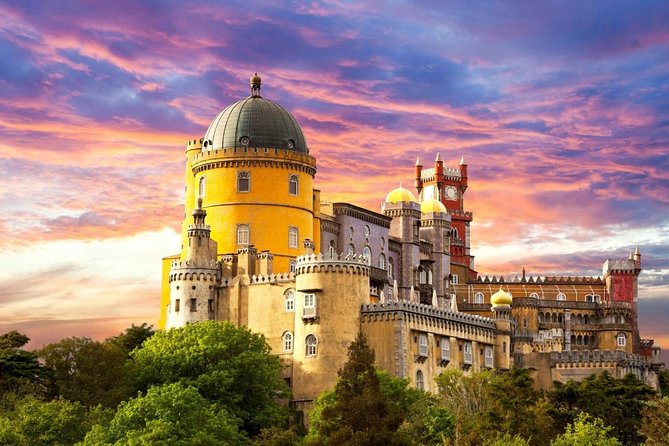 Private Tour of Sintra, Cabo da Roca and Cascais with 2 Palaces - Starting Point and Logistics in Lisbon