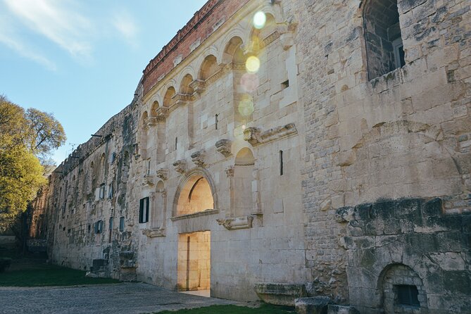 Private Tour of Split with Food & Wine Tasting - Sampling Evapii in Old Split