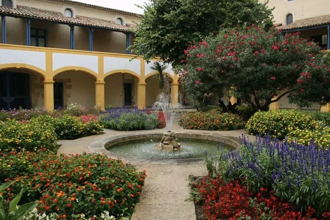 Private tour of the Alpilles, Arles and Baux de Provence - Flexibility and Customization in the Itinerary