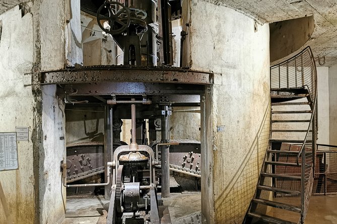 Private tour of the battlefields of Verdun from Paris in Van (2/7 travelers) - The Verdun Cathedral and Its Historical Significance