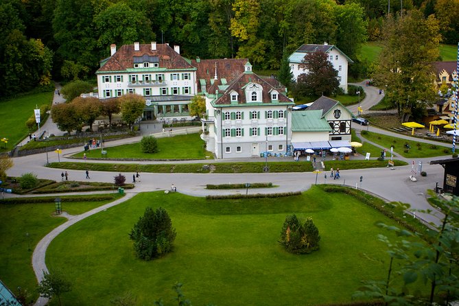 Private tour of the best of Fussen - Sightseeing, Food & Culture with a local - Sampling Regional Cuisine on Your Own