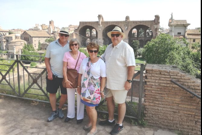 Private Tour of the Colosseum Forums Palatine Hill & Ancient Rome - Ascending Palatine Hill for Stunning City Views and Ancient Ruins