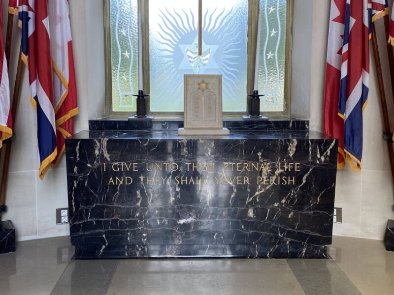 Private Tour of the D-Day Normandy Beaches - The Lunch Break at Le Roosevelt Restaurant