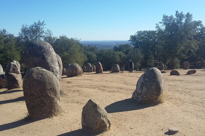 Private Tour of the History of Évora - The Roman Temple of Évora: A Well-Preserved Landmark