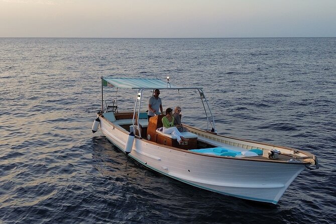 Private tour of the island of Ischia with Gozzo Aprea 35ft - Reaching the Hidden Green Grotto at La Scarrupata