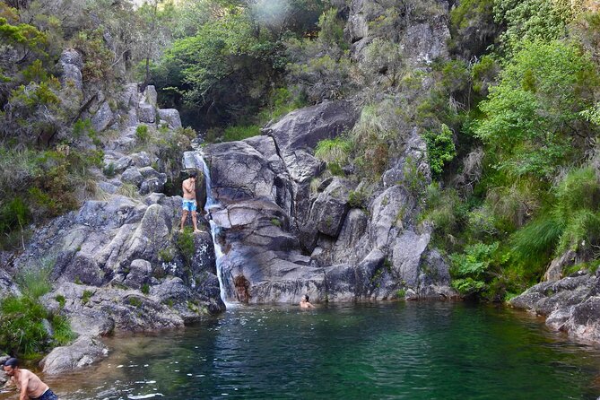 Private Tour of the Natural Waterfalls and Lagoons of Gerês - Relaxation at Prado da Teixeira
