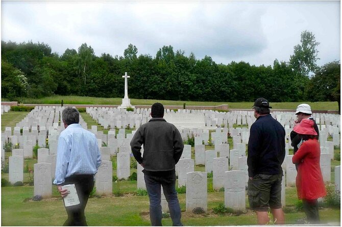 Private Tour of the WW1 Somme Battlefields from ARRAS - The German Cemetery at Proyart