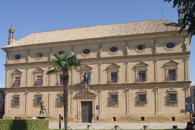 Private tour of Úbeda - Navigating Úbeda’s Historic Streets and Main Squares
