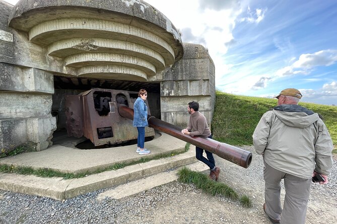 Private tour on the D-Day landind beaches - The Expertise Behind the Tour: Guides and Their Knowledge