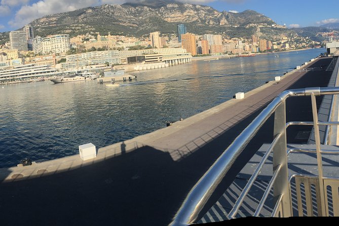 Private tour on the French Riviera with comfortable minivan.MONACO NICE ST PAUL - Key Points