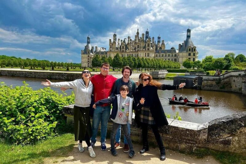 Private Tour Paris: Chambord Castle with Golf Cart + Gift - Explore Château de Chambord in Style: Private Tour from Paris