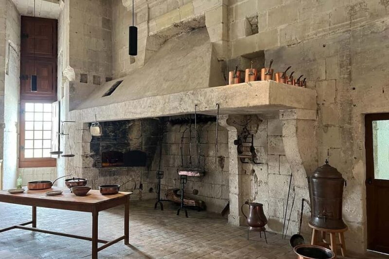 Private Tour Paris: Chambord Castle with Golf Cart + Gift - Exploring the Estate by Golf Cart