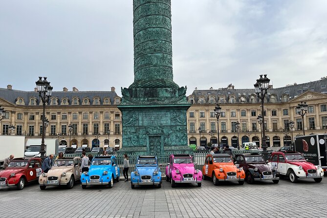 Private tour Paris Sightseeing 2 hours in Citroën 2CV - The Experience in a Vintage Convertible: A Photo-Worthy Ride