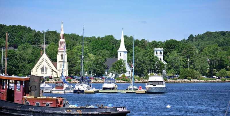 Private Tour: Peggys Cove, Mahone Bay & Lunenburg 8 hrs - Return Journey to Halifax: Comfort and Convenience