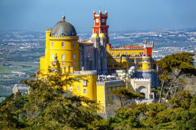 Private Tour: Pena Palace, Cascais, Cabo da Roca & Wine - Exploring Sintra Town at Your Leisure