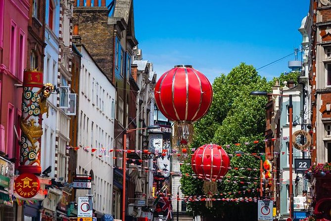 Private Tour: Photography Walking Tour from Trafalgar Square to Covent Garden - Neal’s Yard: Capture Cozy, Colorful London Courtyards